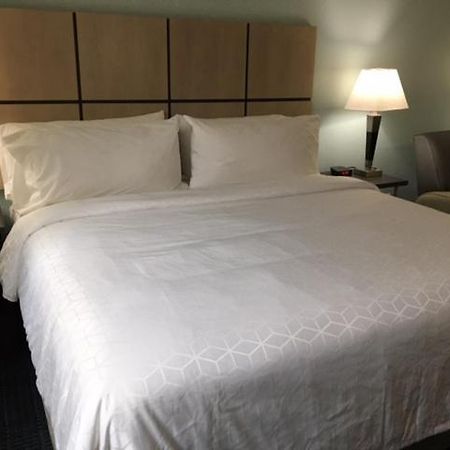Ontario Airport Executive Inn Extérieur photo